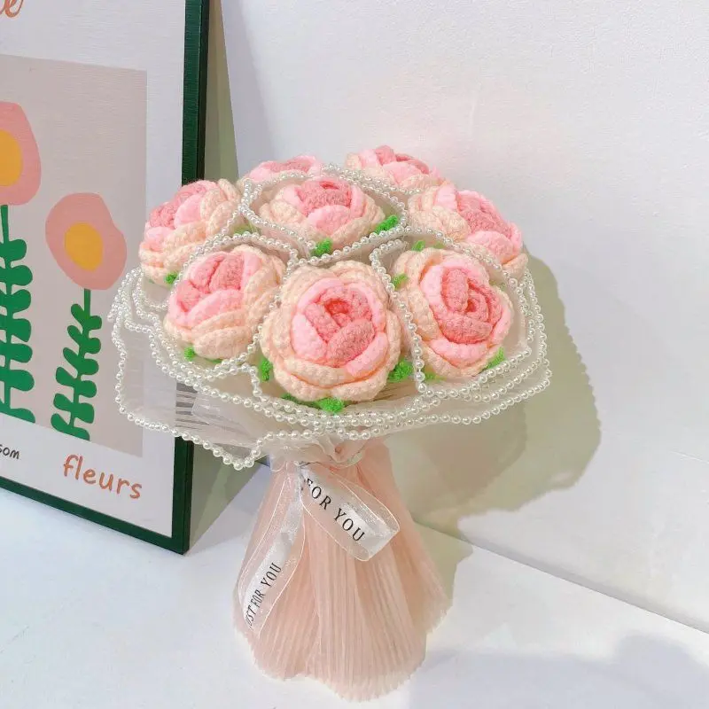 

Handmade DIY Bouquet Material Bag with Gradient Rose Crochet Knitted Wool for Wedding Gifts To Friends Not Finished Products