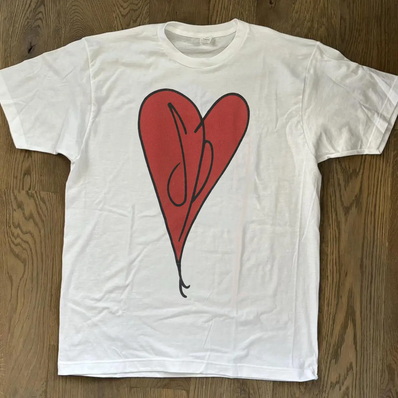 

SMASHING PUMPKINS WHITE HEART SHIRT| HALLOWEEN | Tshirt