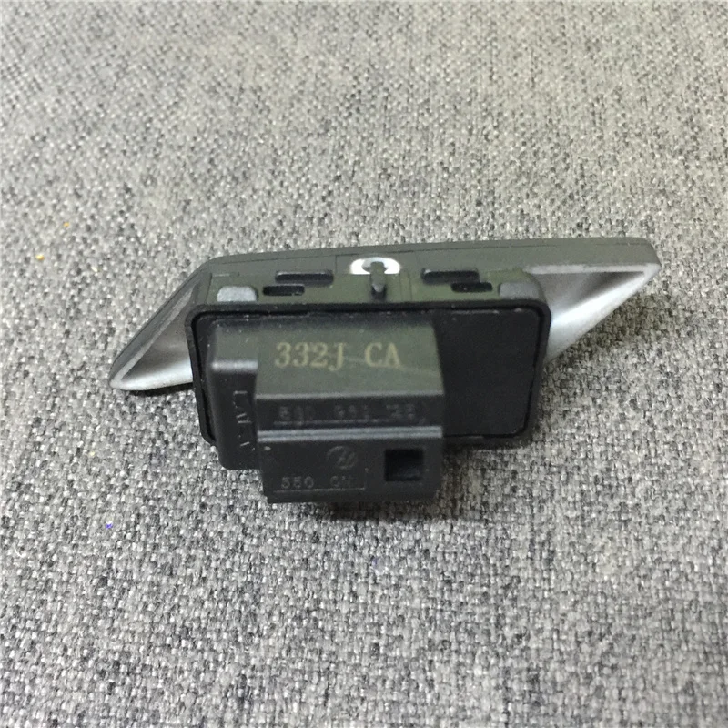 For VW Lamando TiguanLTouareg PHIDEON Central door lock button