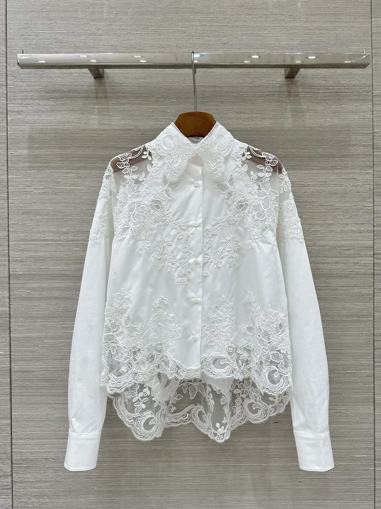 Women White Cotton Shirt Autumn Lace Embroidery Patchwork Turn-down Collar Single Breasted Long Sleeve Elegant Ladies Blouse