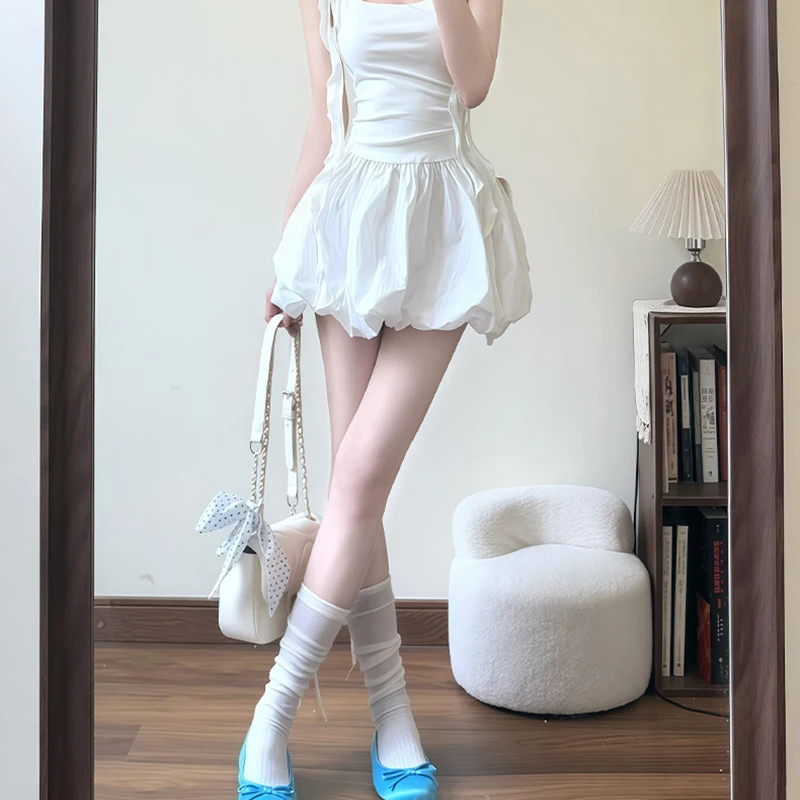 เกาหลีเก๋จีบพัฟกระโปรงมินิกระโปรงผู้หญิง 2025 ฤดูร้อนเอวสูงดอกไม้ Bud กระโปรงสั้นผู้หญิงสีทึบทั้งหมดเค้กกระโปรง