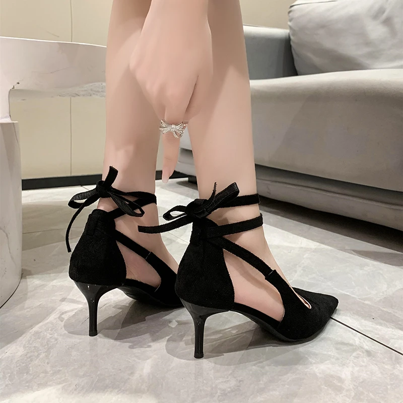 Tacones altos de fiesta para mujer, tacones finos puntiagudos, zapatos de banquete negros de moda, 9CM y 6CM de alto, Sexy y elegante, novedad de verano 2024