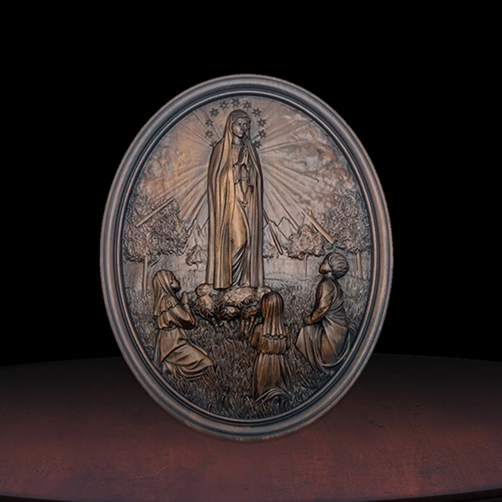 

Wood carving Fatima Madonna Plaque, Solid wood portrait ornament, Wall mounted icon, Home decoration Church decorations, 35*28cm