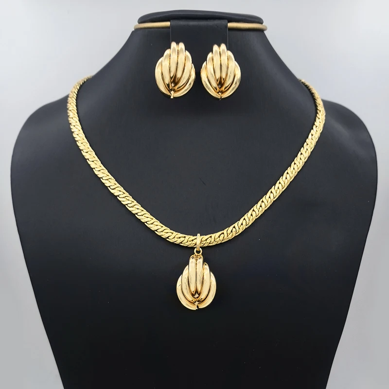 女性のためのアフリカの金メッキジュエリーセット,幾何学的なイヤリング,ペンダントネックレス,誕生日パーティー,結婚式,ドバイのブライダルギフト