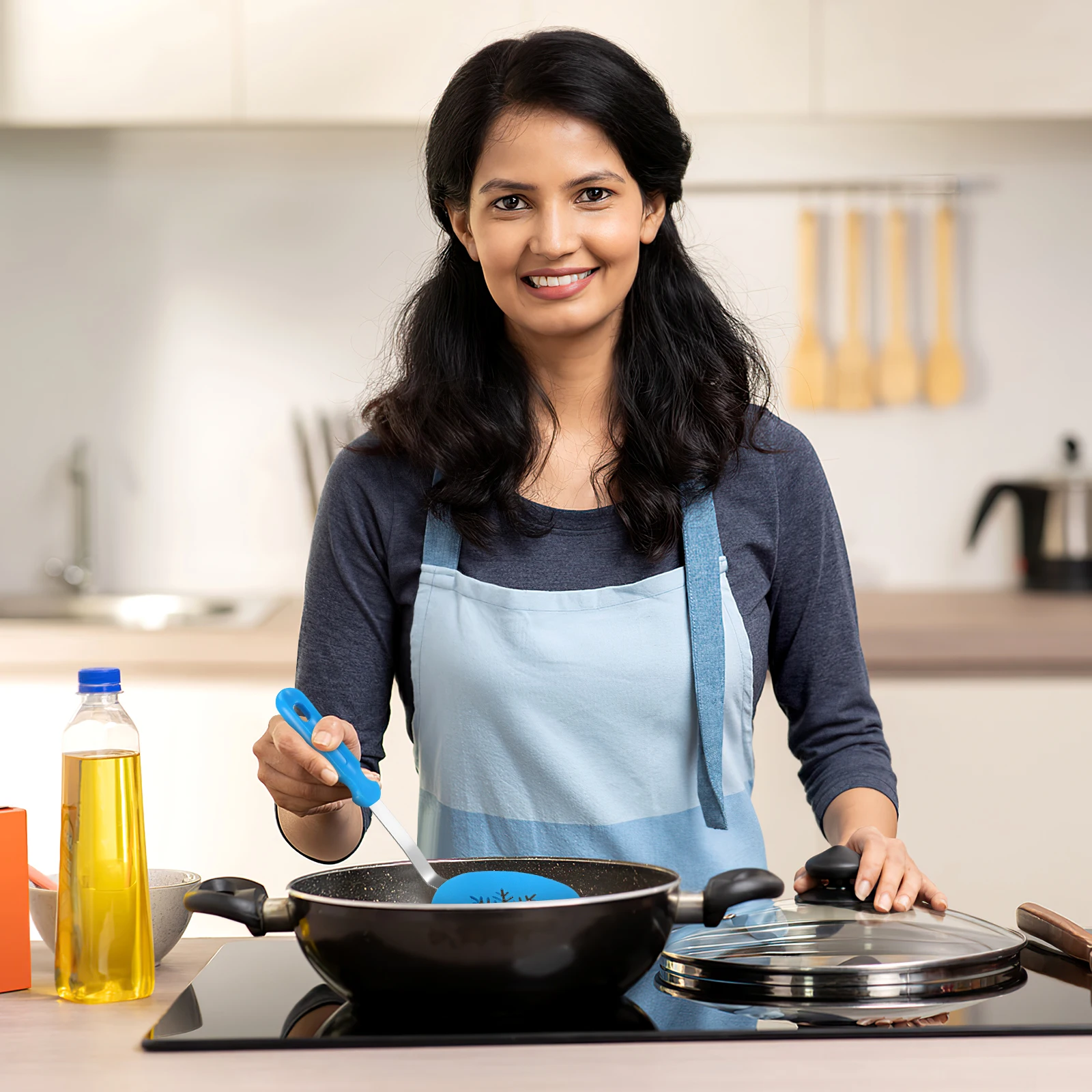 

3pcs Christmas Spatula Set Stainless Steel Nylon Kitchen Turner Ergonomic Non-Scratch Cooking Tool For Home Restaurant Hotel Use