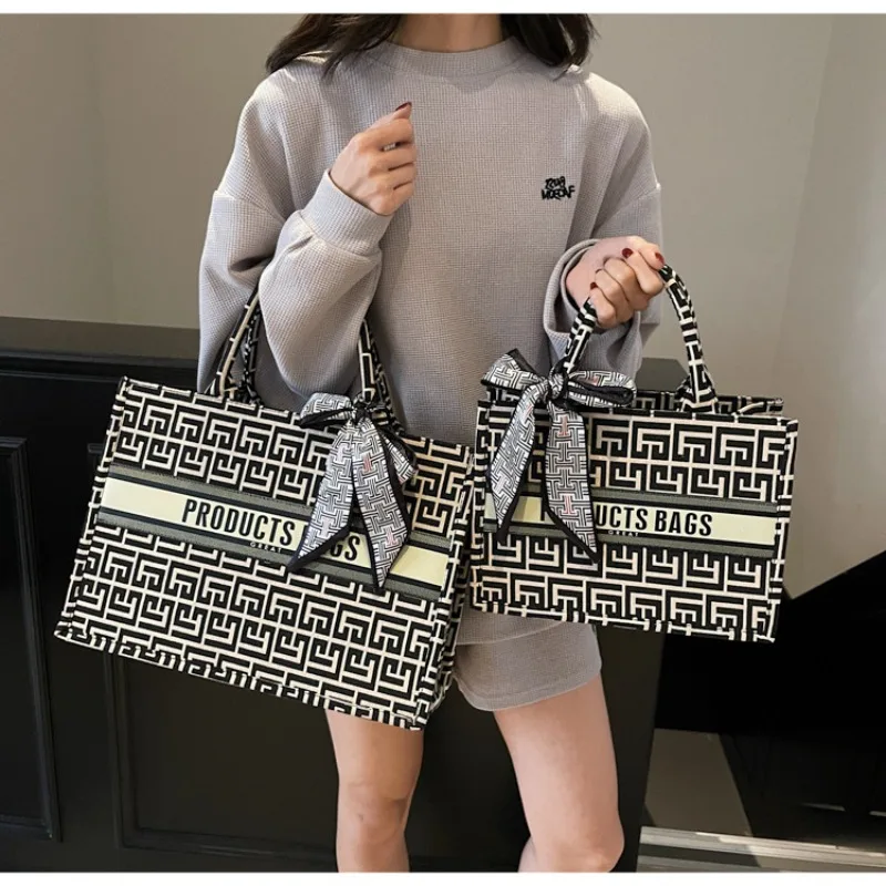 

Women New Tote Bag Luxury Fashion Designer Handbags for Ladies Commuting Single Shoulder Underarm Hand Bag Bolsos Large Capacity