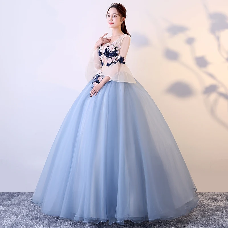 

New Floor-length Elegant Tulle Ball Gown Illusion Lace Scoop Neck Vestidos De Quinseanera 2020 Exquisite Flowers Suknia Balowa