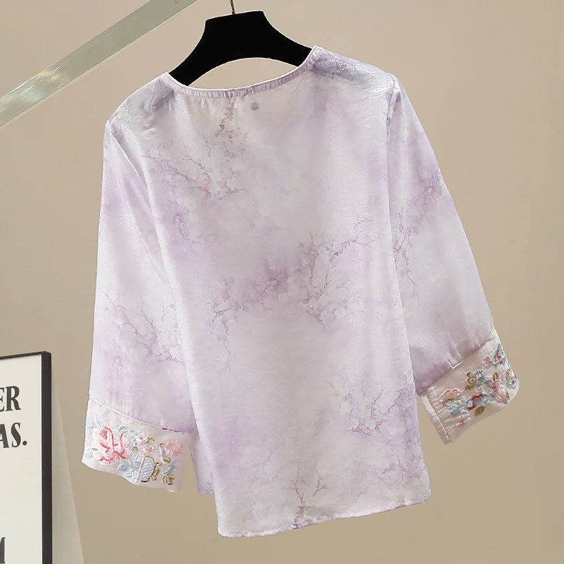 قميص برقبة دائرية مطرز على الطراز الوطني الصيني الجديد للنساء، قميص صيفي جديد بإبزيم عتيق من قماش الجاكار المحسن للسيدات