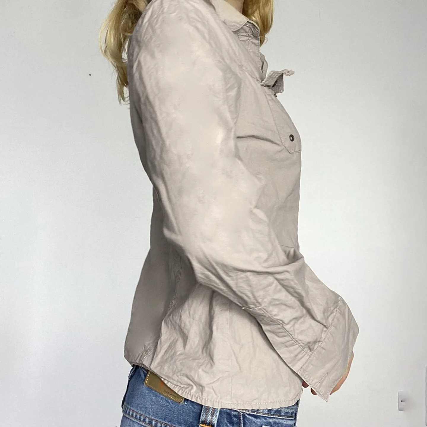 Outono novo produto bolso emenda fivela lapela camisa workwear estilo picante menina cintura cinched manga comprida cardigan feminino