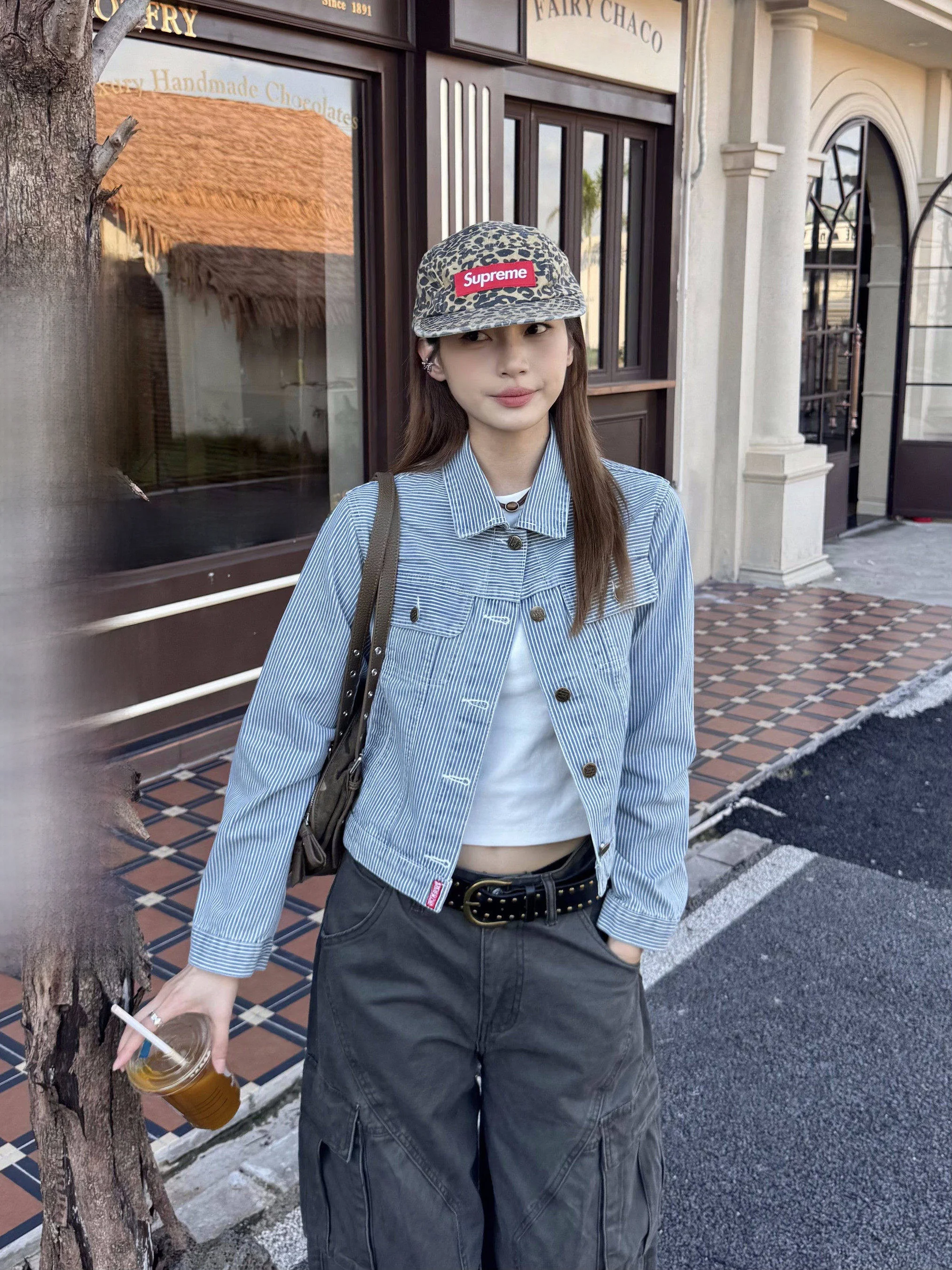 

XFX American Retro Loose Fit Striped Denim Jaet Women's ort Sle Casual Button up Top Trendy Streetwear Autumn Wear