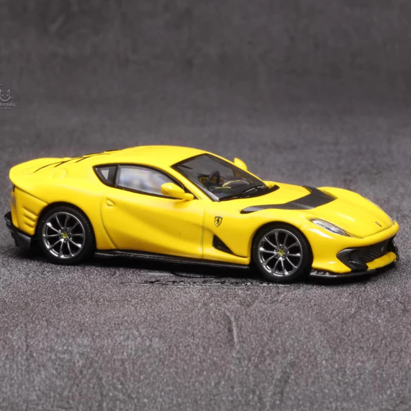 

BBR масштаб 1:64, 812, Competizone Giallo Modena, модель автомобиля из сплава, статическая коллекция, украшенные праздничные подарки, игрушки