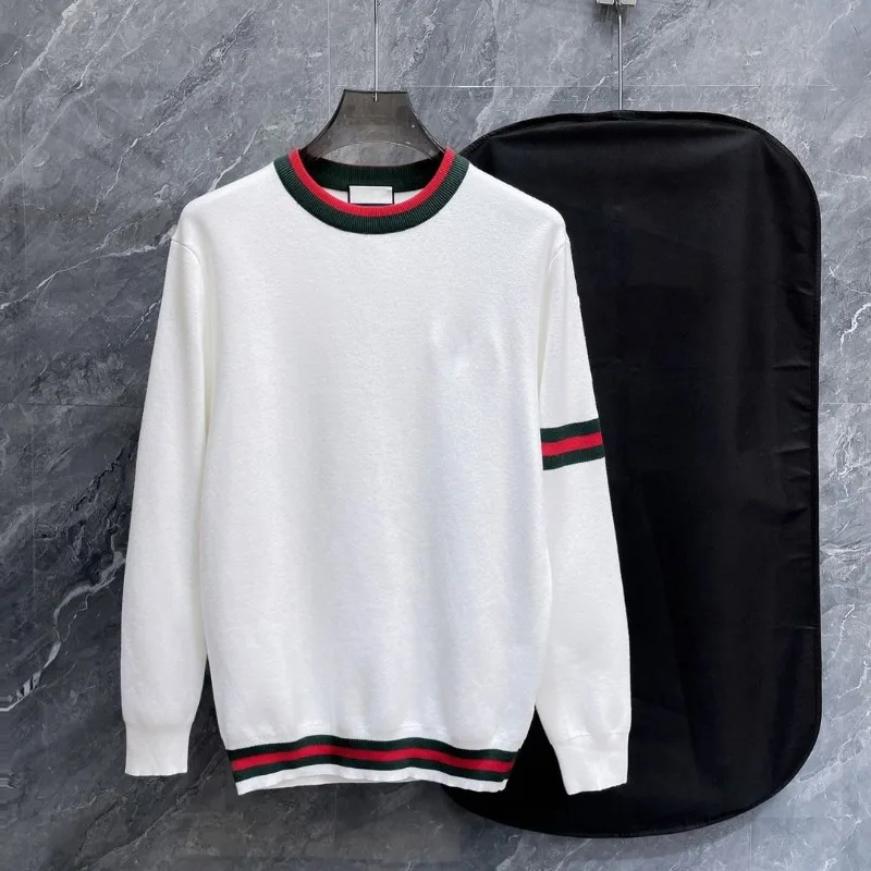 Sweater for autumn and winter, men's high-quality spliced striped sweater, round neck casual warm base knit sweater