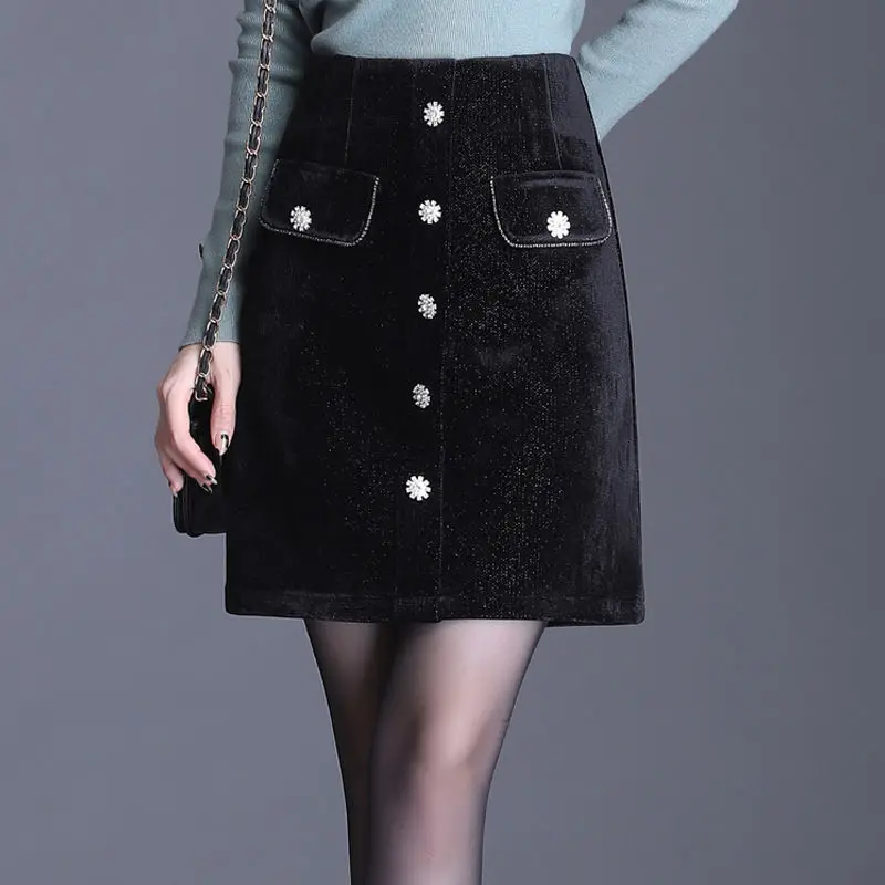 Velvet Half-length Skirt Women's Autumn and Winter Short Skirts 2021 New Hip Skirts Are Thin A-line High-waist Hip Skirts