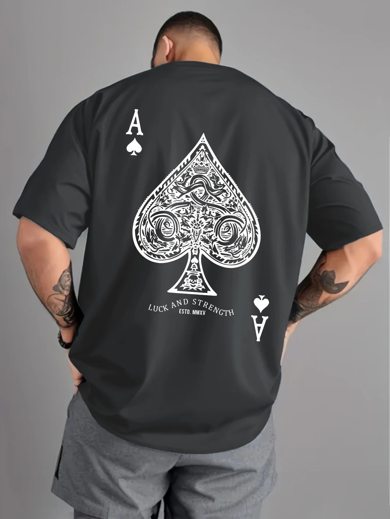 Spades A Poker Letter Printed T-shirt with Simple, Advanced Atmosphere, Comfortable Wearing, Fashionable, Personalized Dressing
