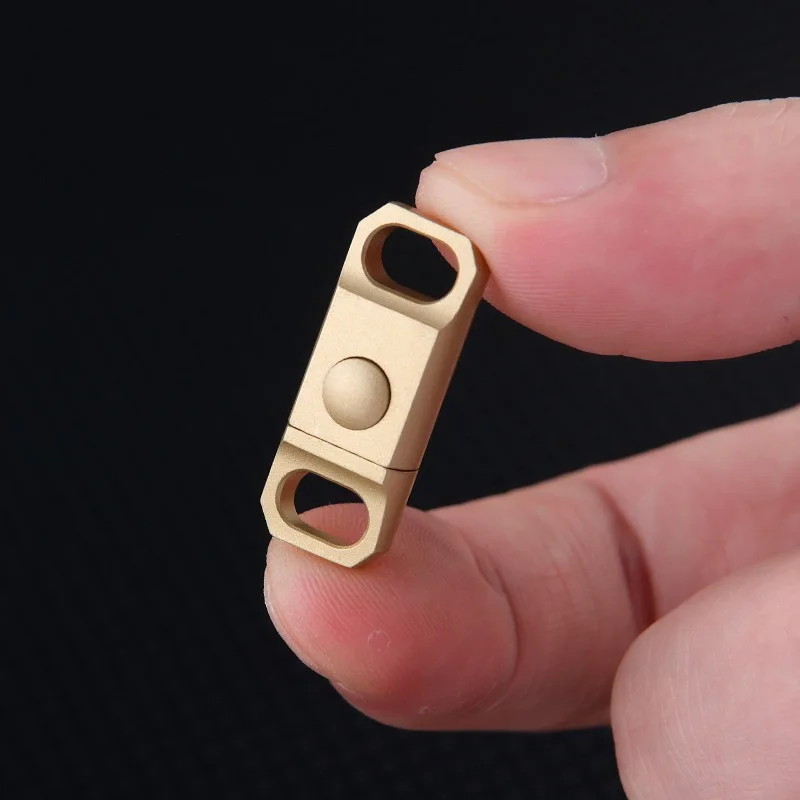 Mini fibbia a sgancio rapido in ottone Portachiavi a doppio anello Portachiavi per auto a sgancio rapido Zaino per bagagli Fibbia con dado di collegamento