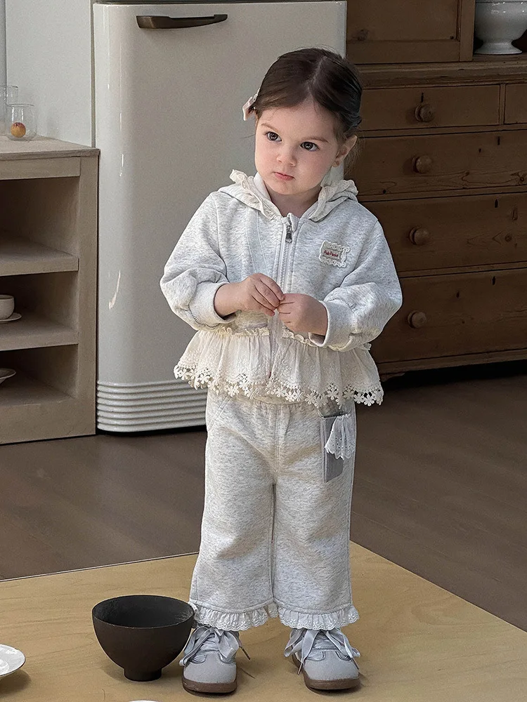 

Baby Girl Set Autumn New Lace Patchwork Jacket Infant Hooded Cardigan Pants Two-Piece Set aClass