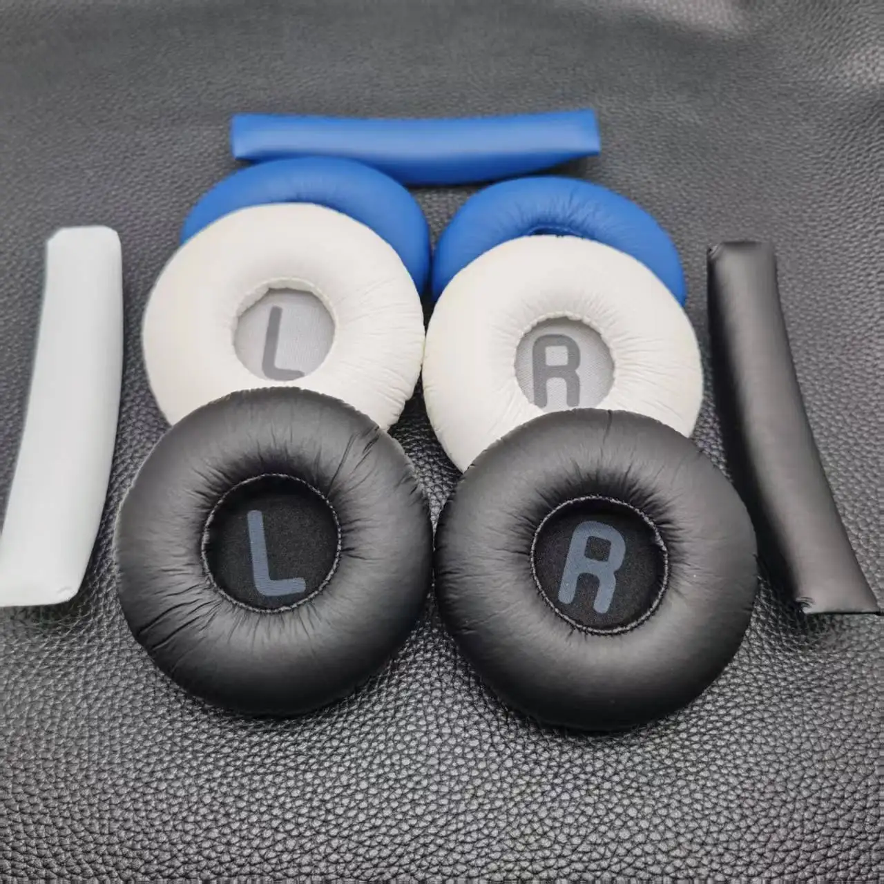 T600BT-Kits für JBL Tune 600BTNC Ersatz-Ohrpolster, Kissen und Kopfbügel – Tune 600 BTNC, weiche Ohrpolster-Set-Kits, Schwarz/Weiß/Blau ‌