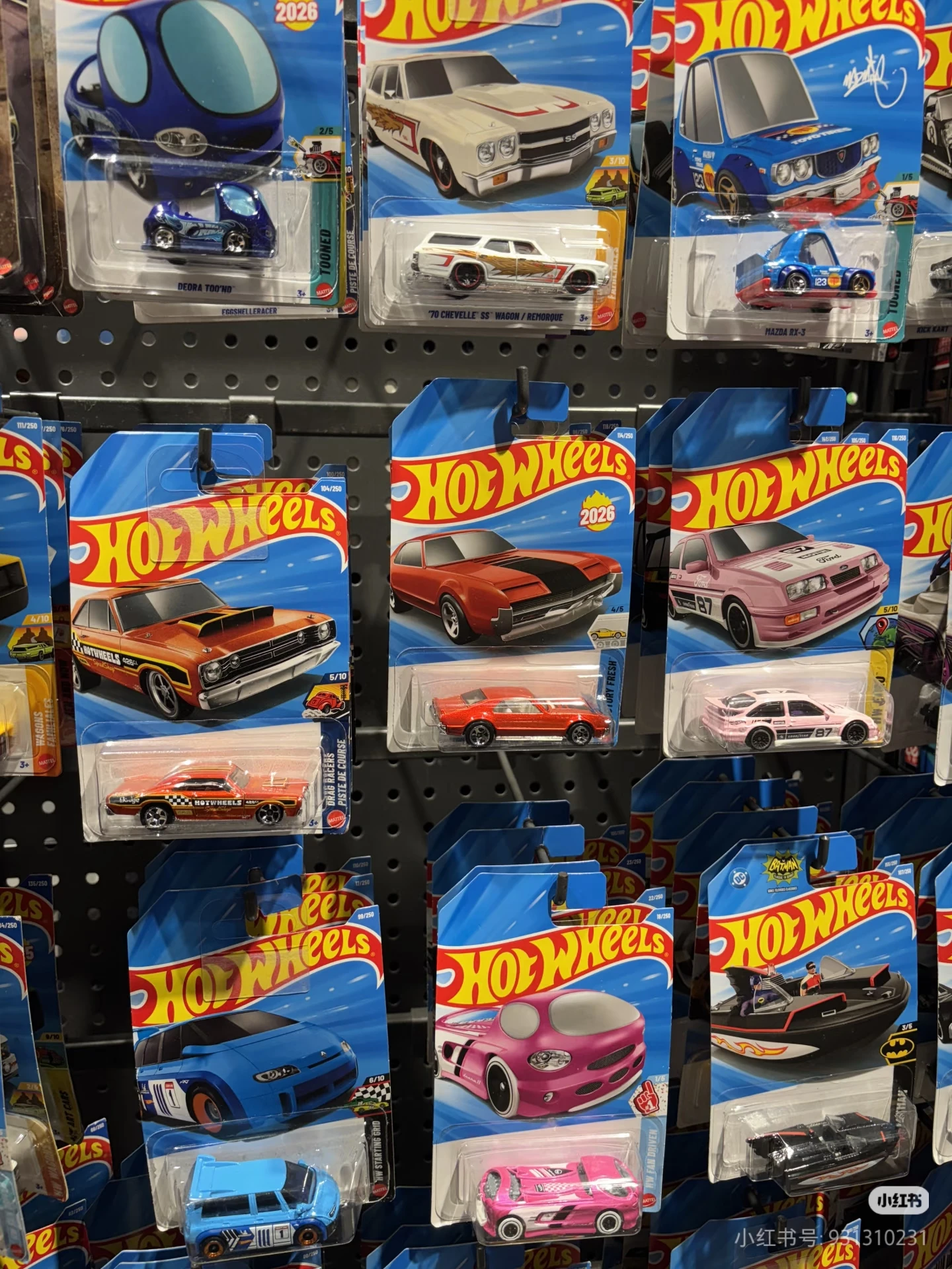 Original Hot Wheels G Case 2025 1:64 Porsche Datsun Gtr Chevy Optimus Prime Scale Diecast Vehicle Model Cars Unopened Model Gift view 2