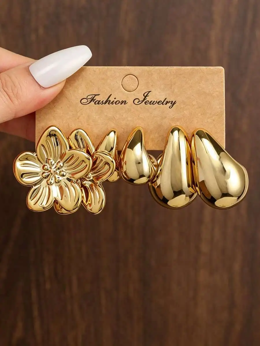 3/9 Paar Set Anmutige C-förmige Ohrringe aus Metall mit Blumenmuster – Schickes Accessoire für den Alltag, Verabredungen und Partys. – Detail 2