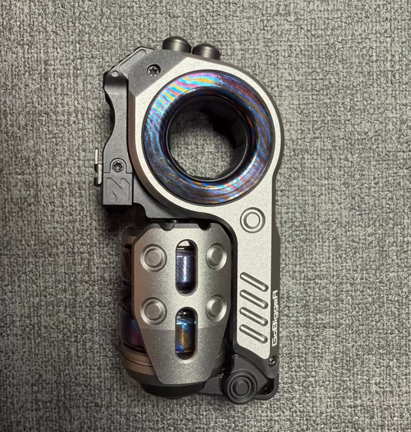 EDC GoBiggeR Dan Dan EDC Silver Aluminum Alloy spinner Fingertip gyroscope Decompression toys