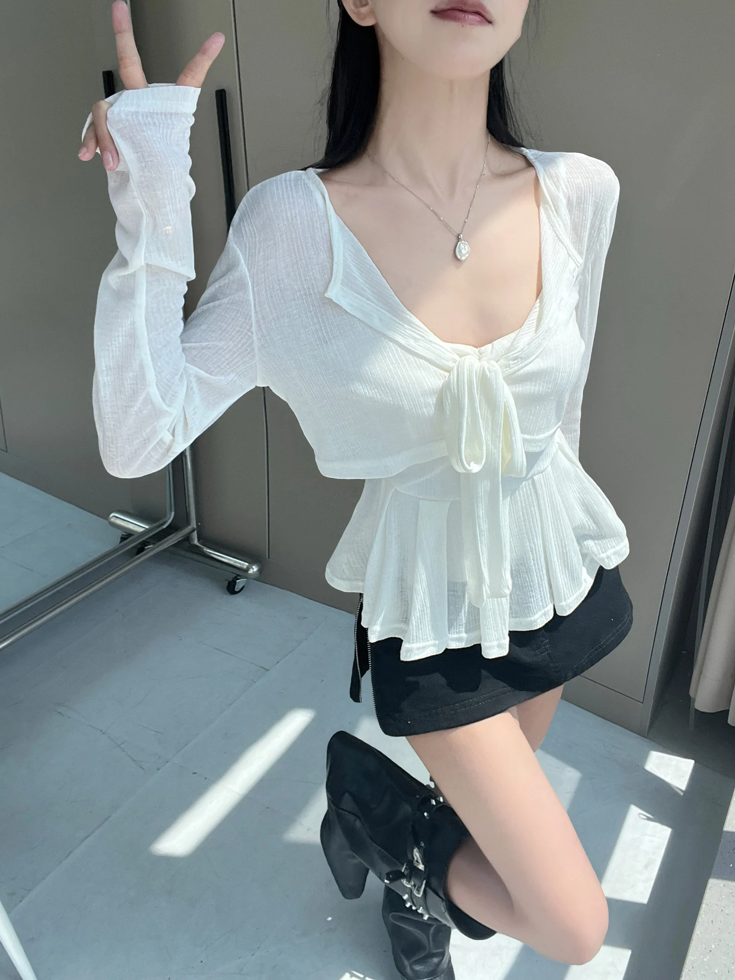 MianCun Oxygen  Knot Design Slim Fit Knitted Tube Top Strap Sweater Women's Fashion Set Long Sleeve Warm Style Autum...