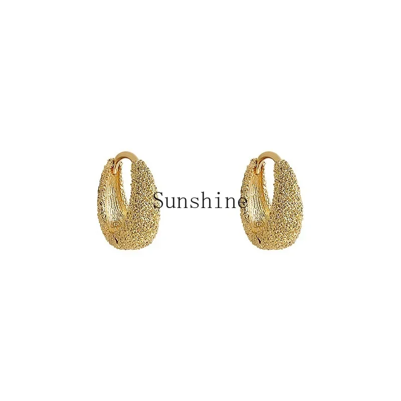 

Simple French plain ring earrings Light luxury niche high-end earrings Femininity earrings