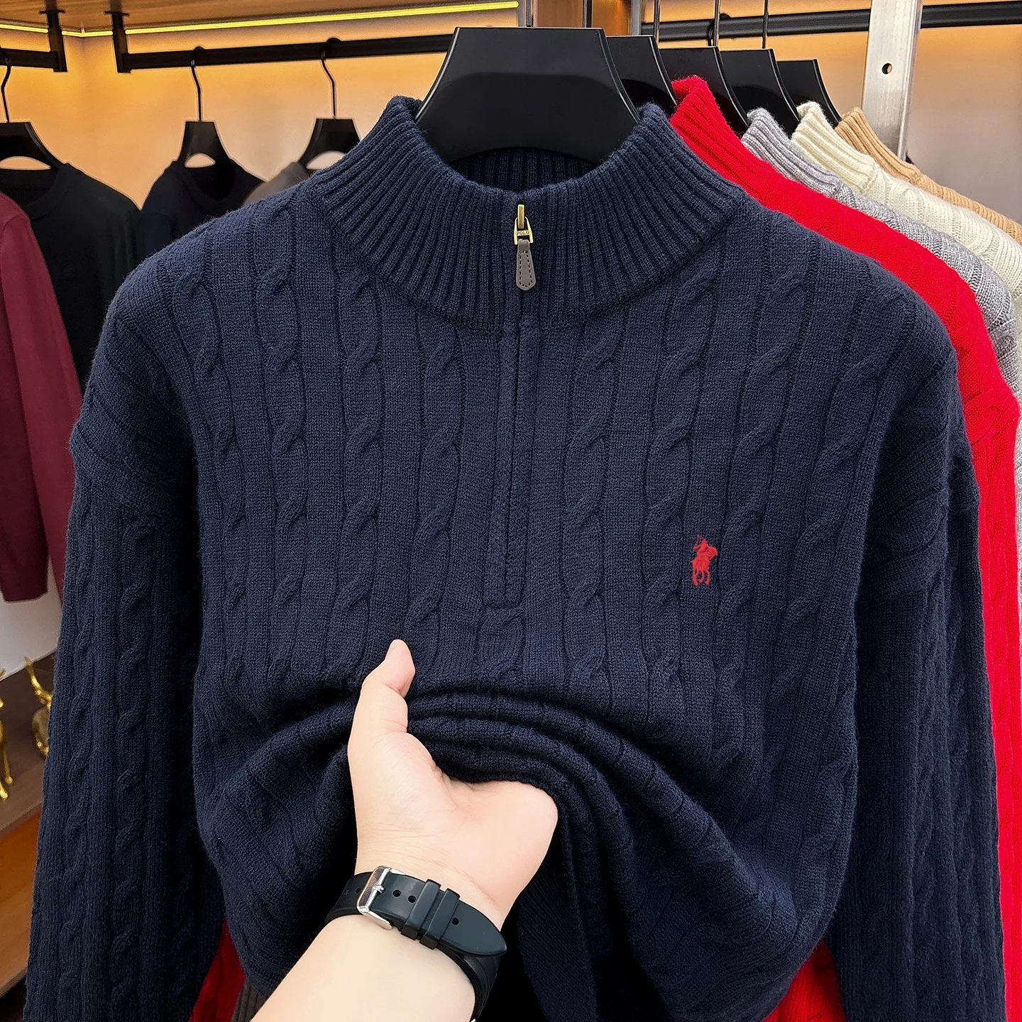 Hochwertige Mode Reißverschluss Kragen Pullover Männer Persönlichkeit Zipper Luxusmarke Pony Stickerei Herbst Winter Warm Stricken Sweater – Detail 21