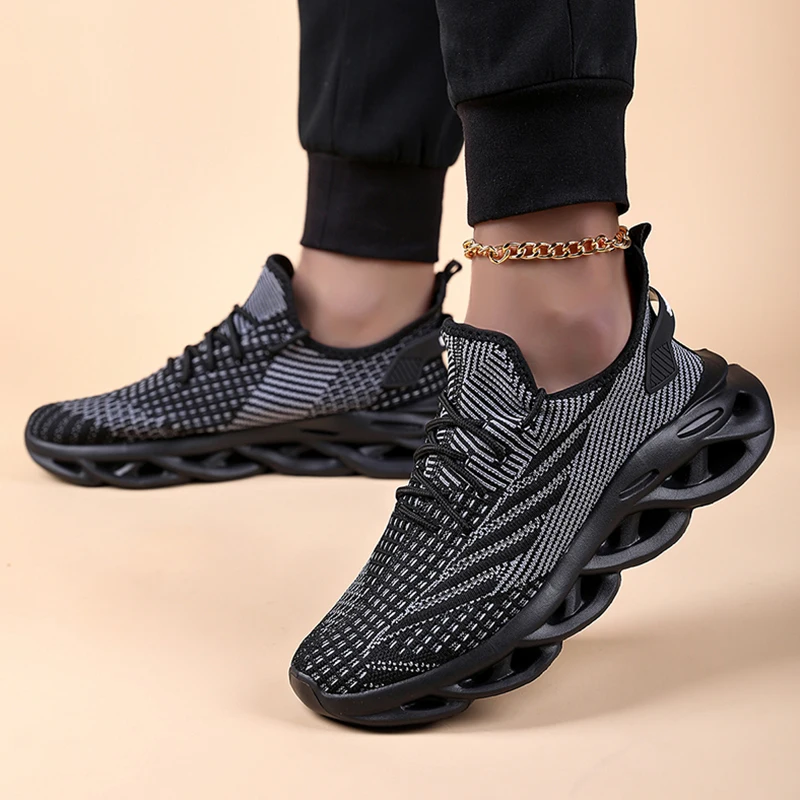 Black Men\'s Blade Sneakers Non-Slip Outdoor Sports Man Running Walking Shoes Comfortable Training Tennis Shoes Size 39-46