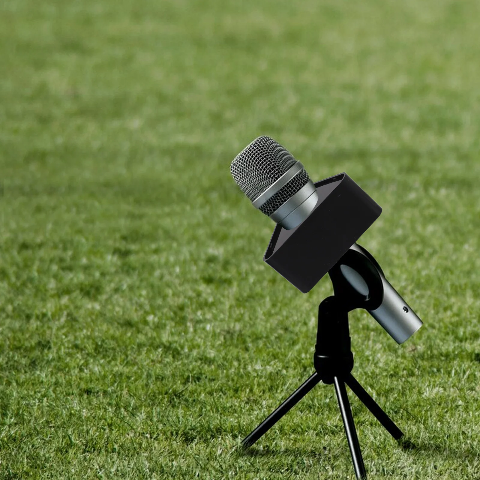 

2 Pcs Portable Microphone Logo Square Cube Shaped Interview Accessories Mini Stand Flag Child