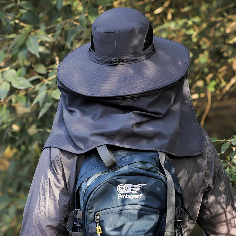 กระบังหน้าปีกกลางแจ้งพร้อมซิปและม่านกันแดดที่ถอดออกได้หมวกถังเดินป่าฤดูร้อนของผู้ชายมีน้ําหนักเบาและระบายอากาศได้