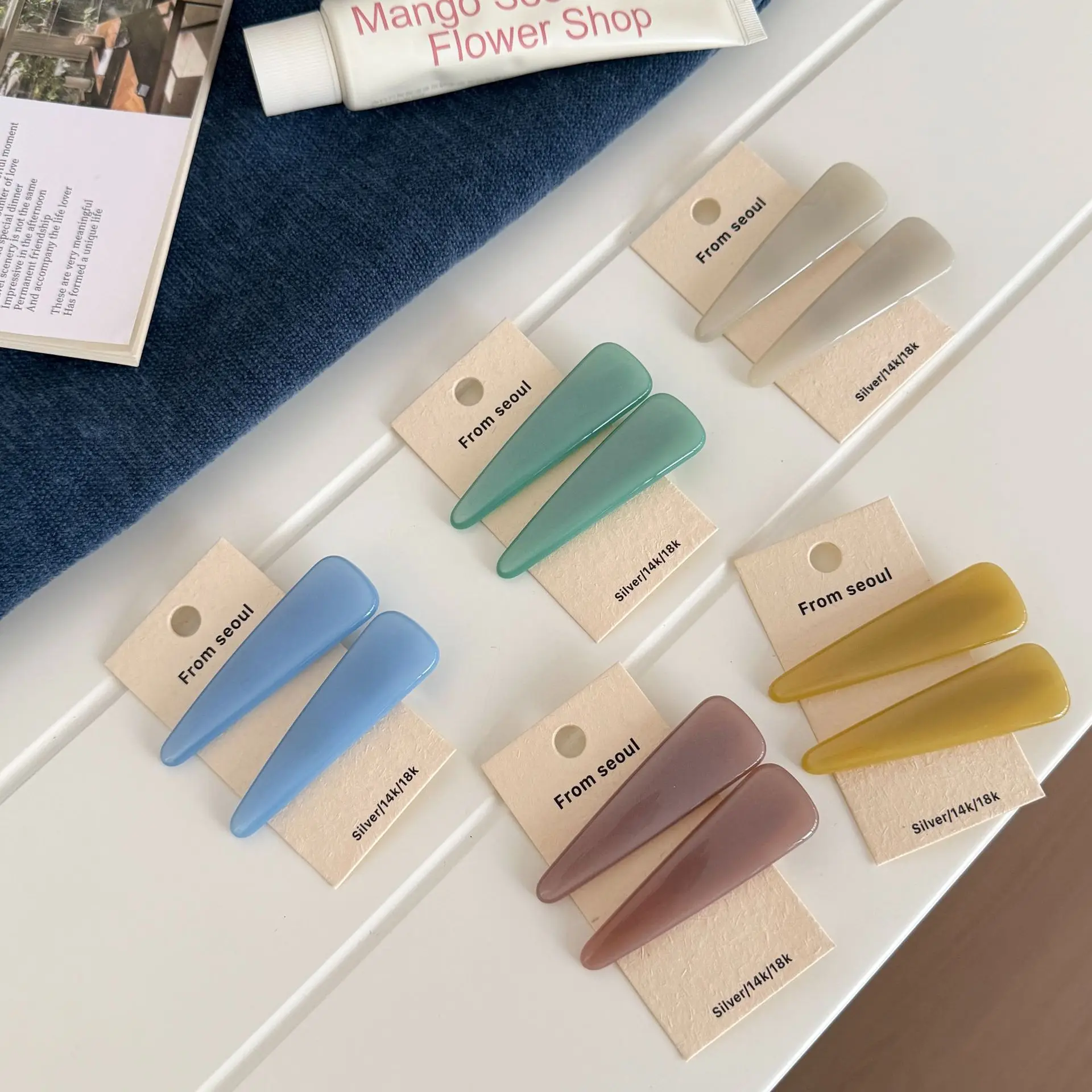 Cat Eye Jelly Geometric Bangs Clip Korean Style Pastel White Blue Brown Simple Chic for Women and Girls Daily Hair Accessory