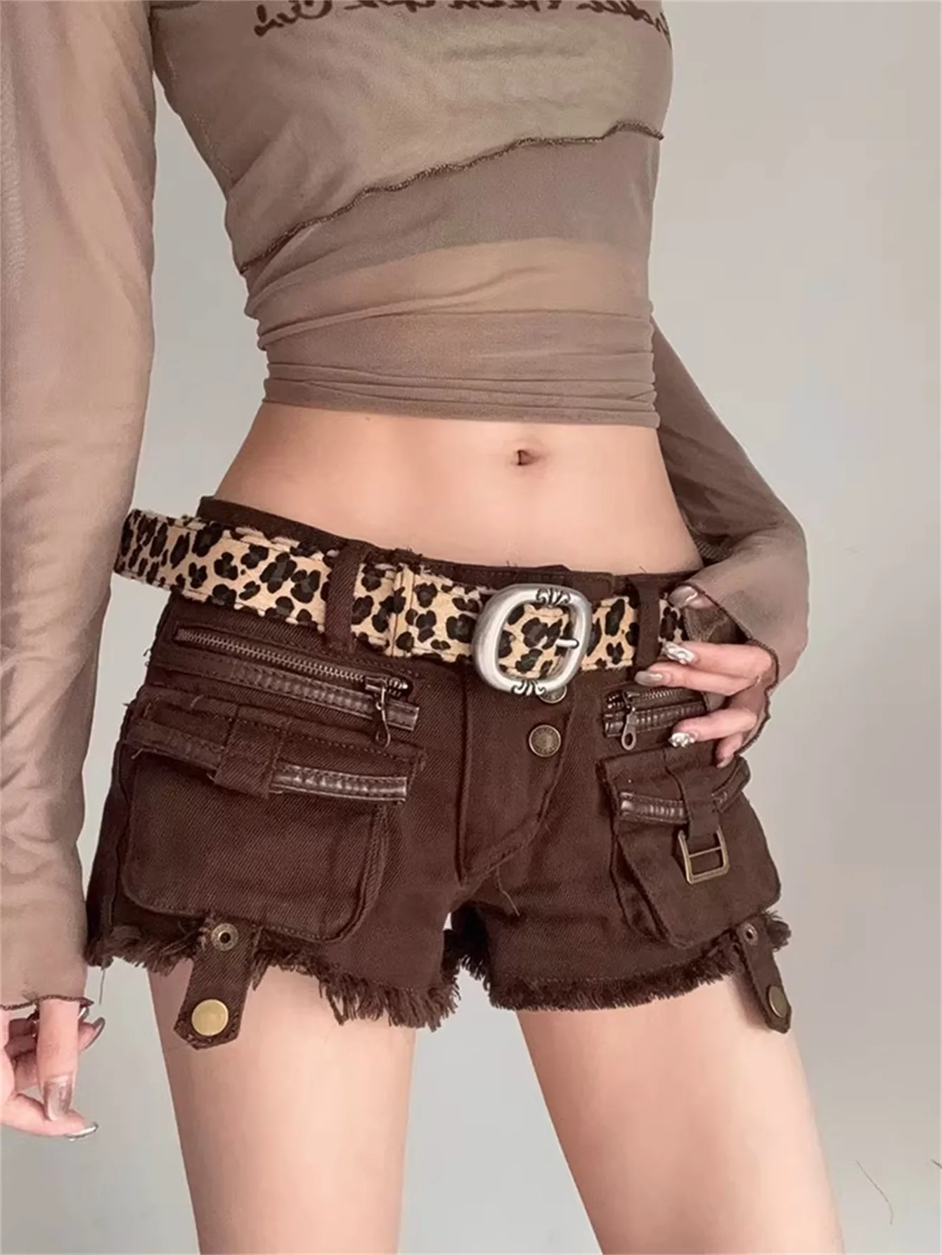 Women's belt 2025 new retro leopard print niche accessories American high street belt Millennium zebra pattern waist belt