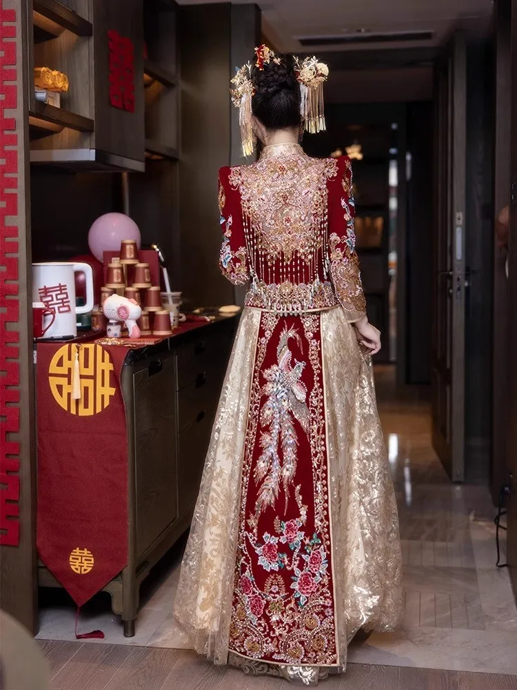 The new style of wedding dress for dragon and phoenix gown large-sized women