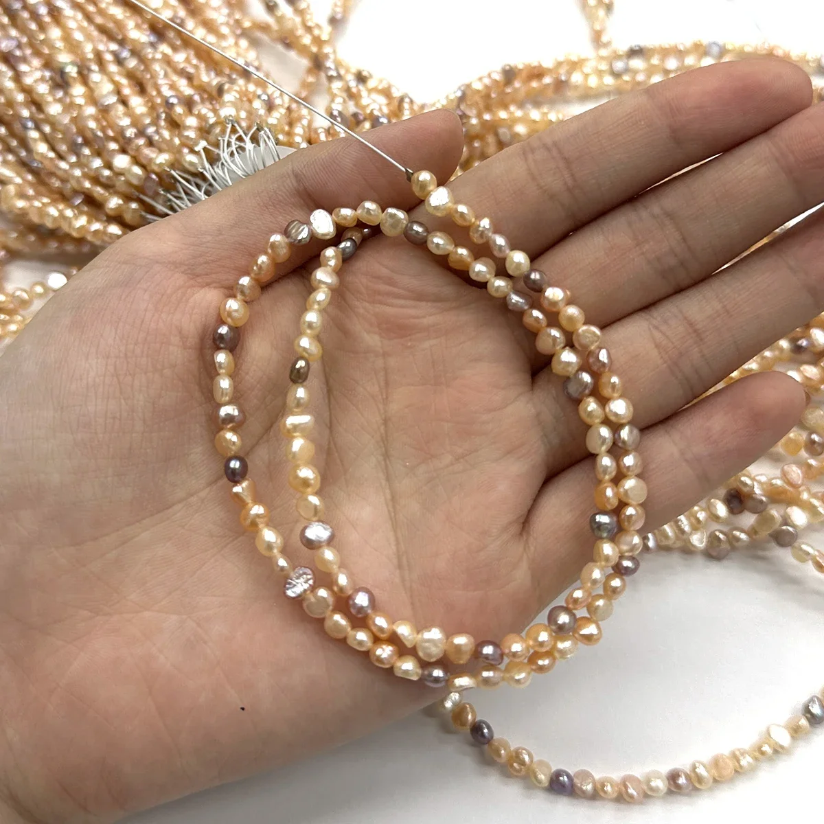 4-5mm Unregelmäßige Natürliche Süßwasserperlen, Halbfertige Perlenstränge für DIY Halsketten Armbänder Schmuckherstellung Zubehör – Detail 8