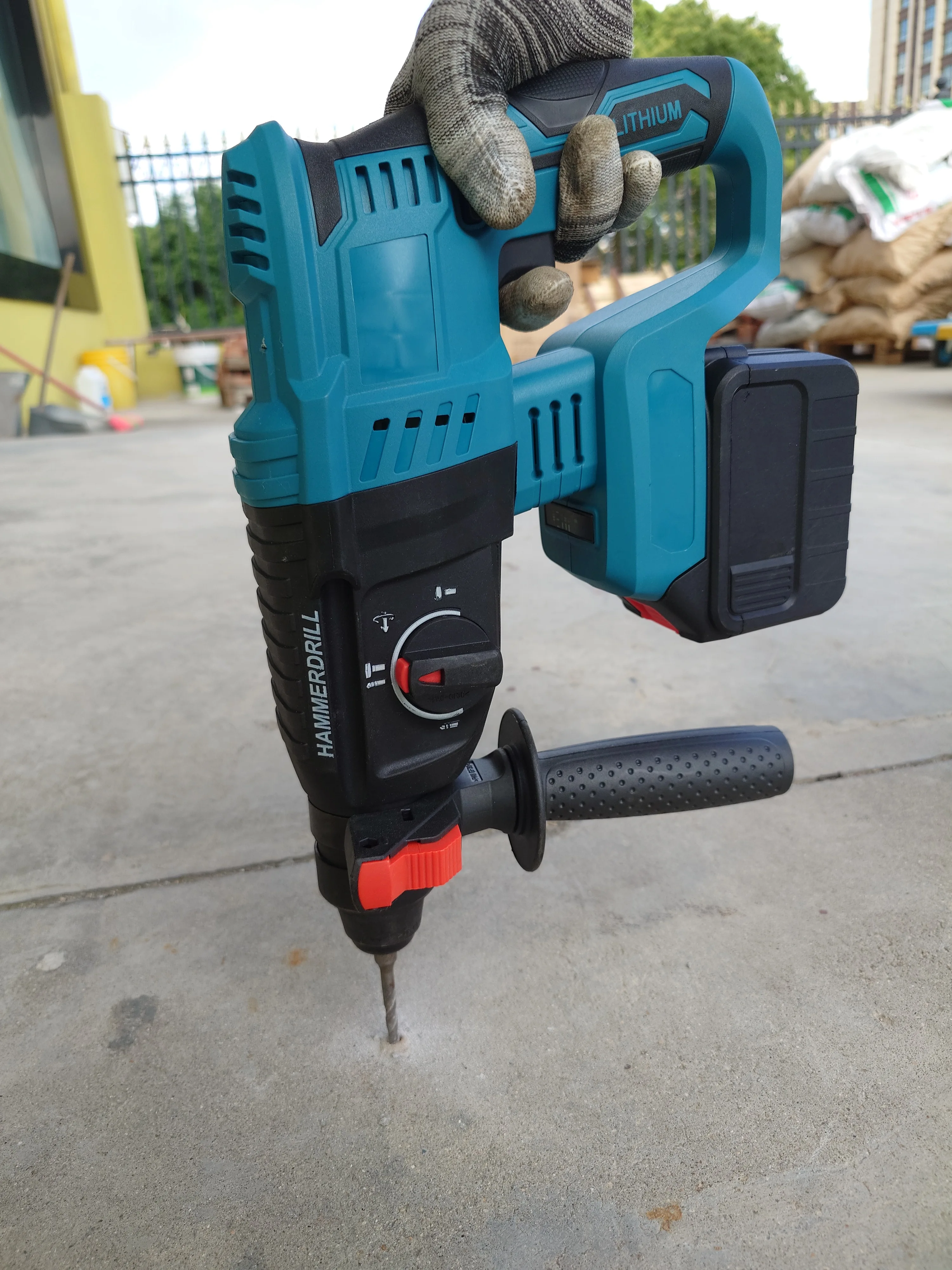 Thumbnail 3 - #17 Best Cordless Power Tool Kits to Buy In 2026