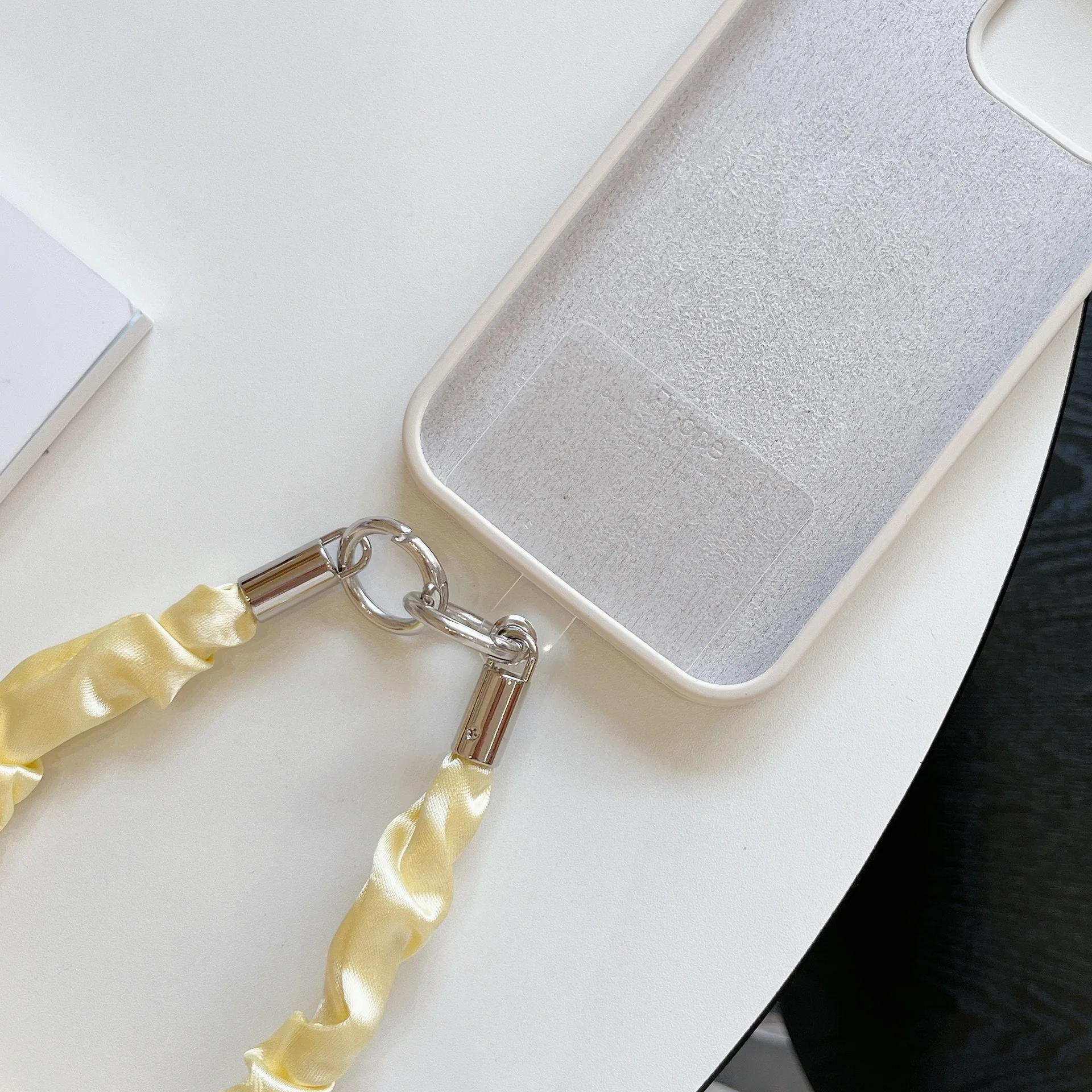 패션 주름 실크 손목 폰 끈 짧은 체인 링 코드 휴대용 분실 방지 탈부착 로프 키 체인