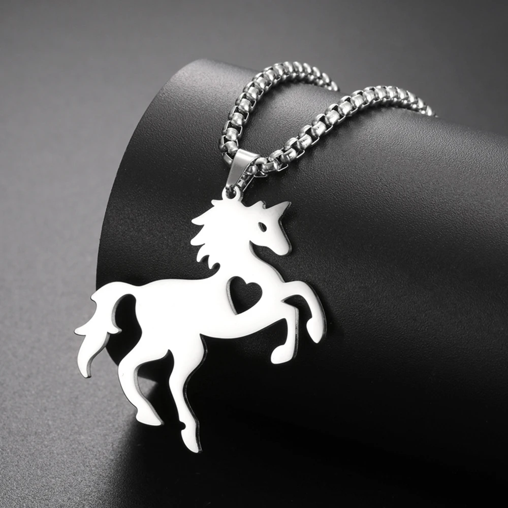 My Shape Running Horse Pendant Necklaces Women Men Stainless Steel Couple Love Heart Horse Animal Neck Chain Horse Lover Jewelry