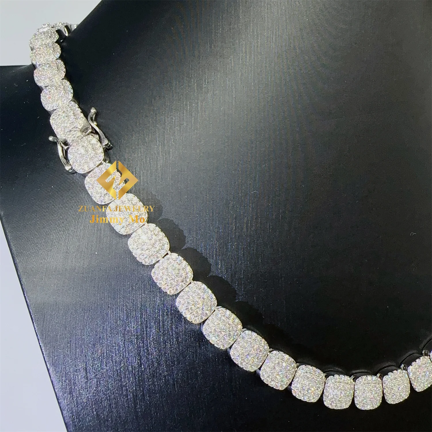 Design New Fire Jewelry Pass Diamond Tester 9mm Iced Out Hip Hop VVS1 Moissanite Cuban Chain Tennis Chain Cluster Necklace..