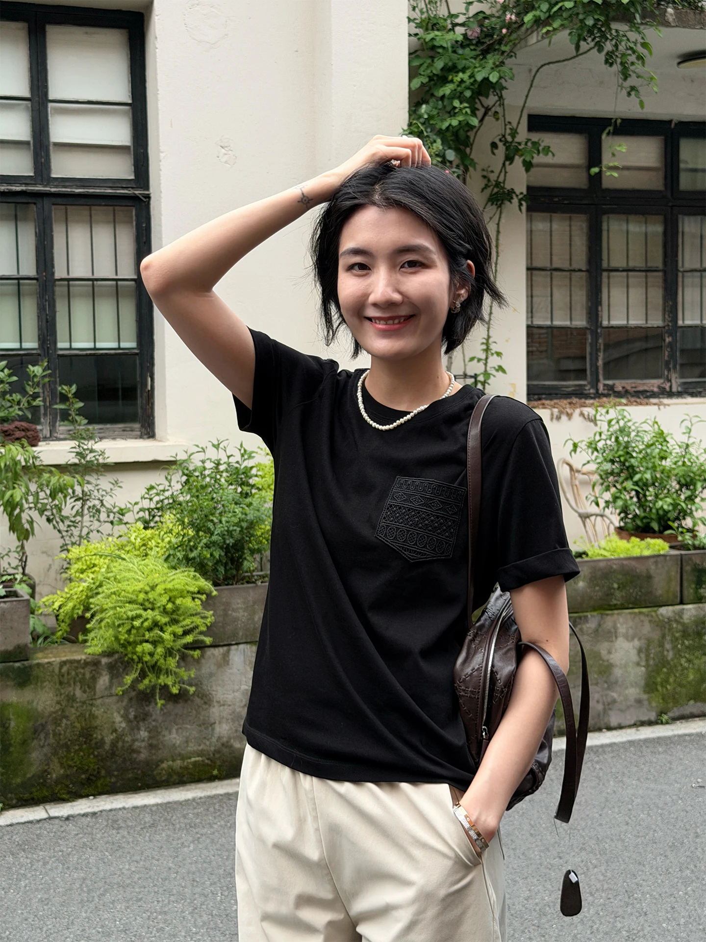 

Легкая женская футболка с коротким рукавом и круглым вырезом, стандартный крой, дышащая, из смесового хлопка и полиэстера, весна-лето, новинка