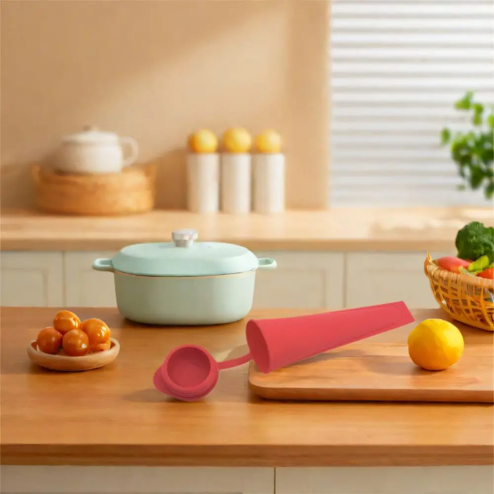 

3PCS Cute Silicone Popsicle Tubes Reusable Self-sealing Ice Making Mold Quick-freeze with Lid Ice Cream Mold Children