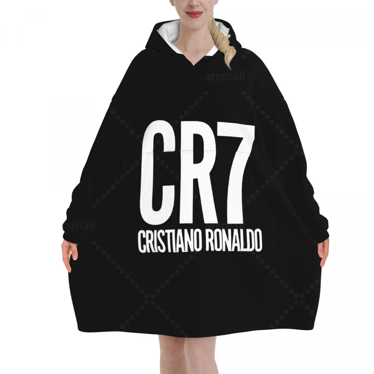 

Cristiano Ronaldo CR7 Wearable Flannel Blanket Hoodie Oversized Hooded Blanket Pullover Sweatshirt Fleece Sherpa Blankets