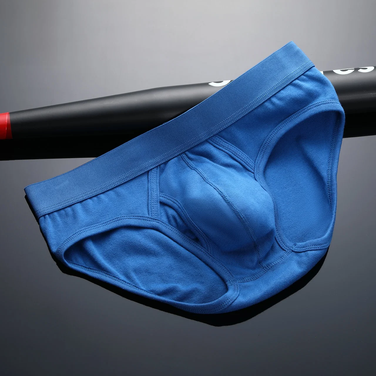 Men's Cotton Low Waist Briefs Breathable Comfortable Underwear U Shape Design mid Low Waist Pure Color Summer Shorts