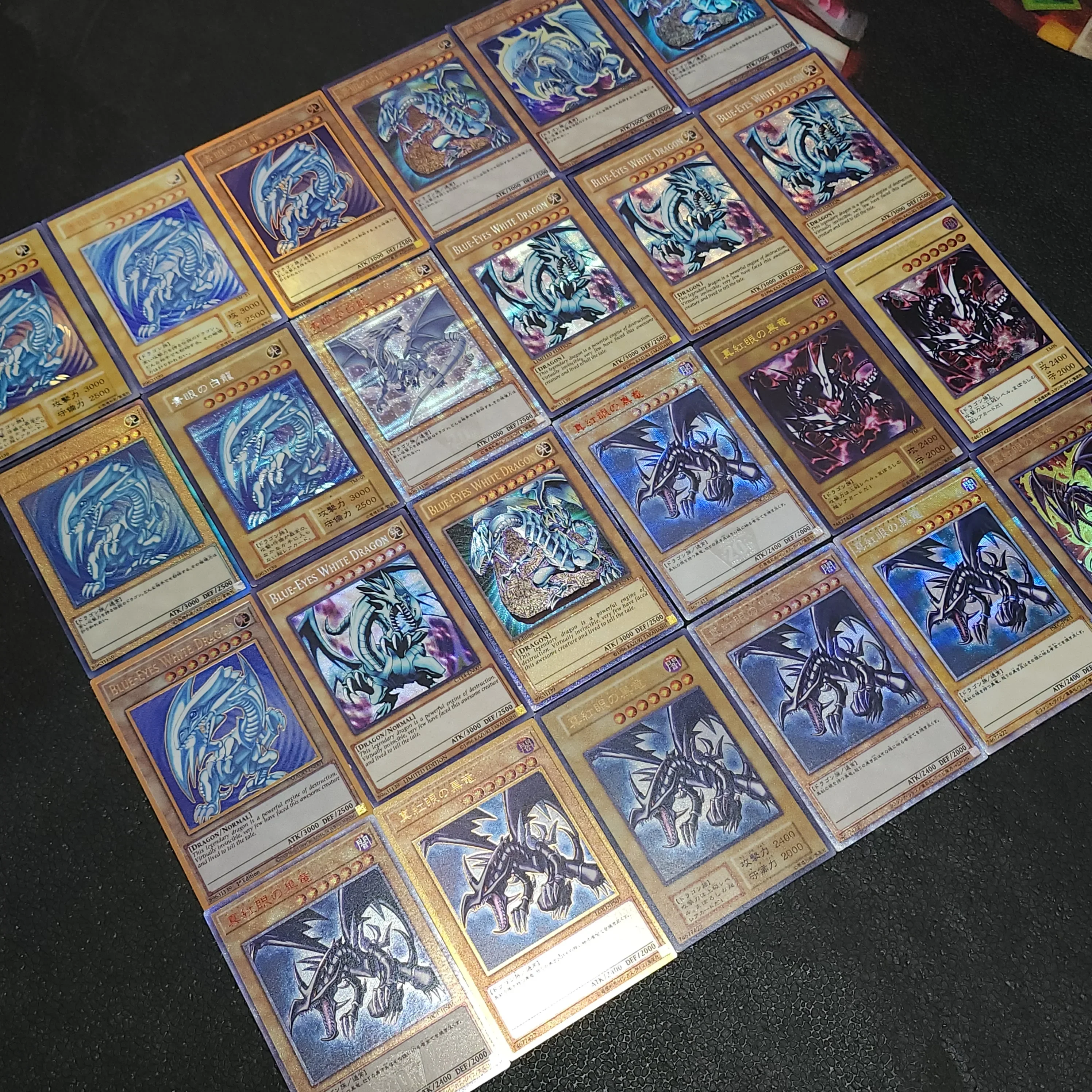 Yu-Gi-Oh-Cartes de jeu de dessin animé pour enfants, Dragon blanc, Yeux rouges, Dragon noir, Yeux bleus, Anime, Collection de jouets, Cadeau non