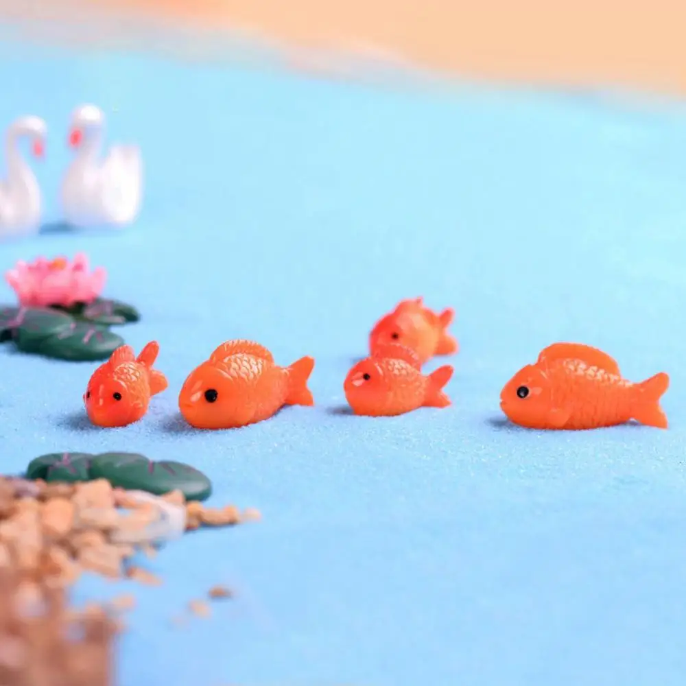 Cute DIY Accessories Kid's Gifts Red Fish Micro Landscape Pond Scene Miniature Resin Crafts Fish Tank Decor Goldfish Figurine