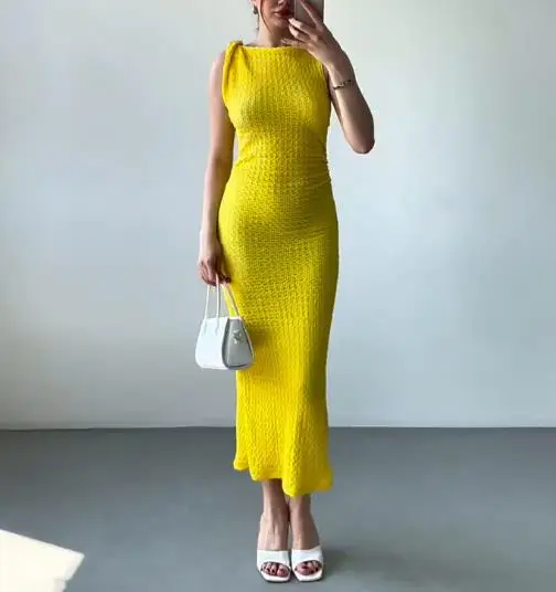 

Summer New Solid Color Knitted Sleeveless Slant Neck Wrapped Hip Dress for Women, Elegant Slimming Vacation Style Dress