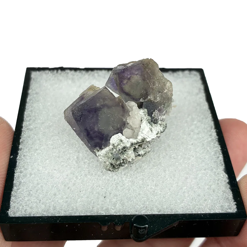 A0-5A 100% Natural Fluorite Quartz Mineral Stones And Crystals Teaching specimen Inner Mongolia