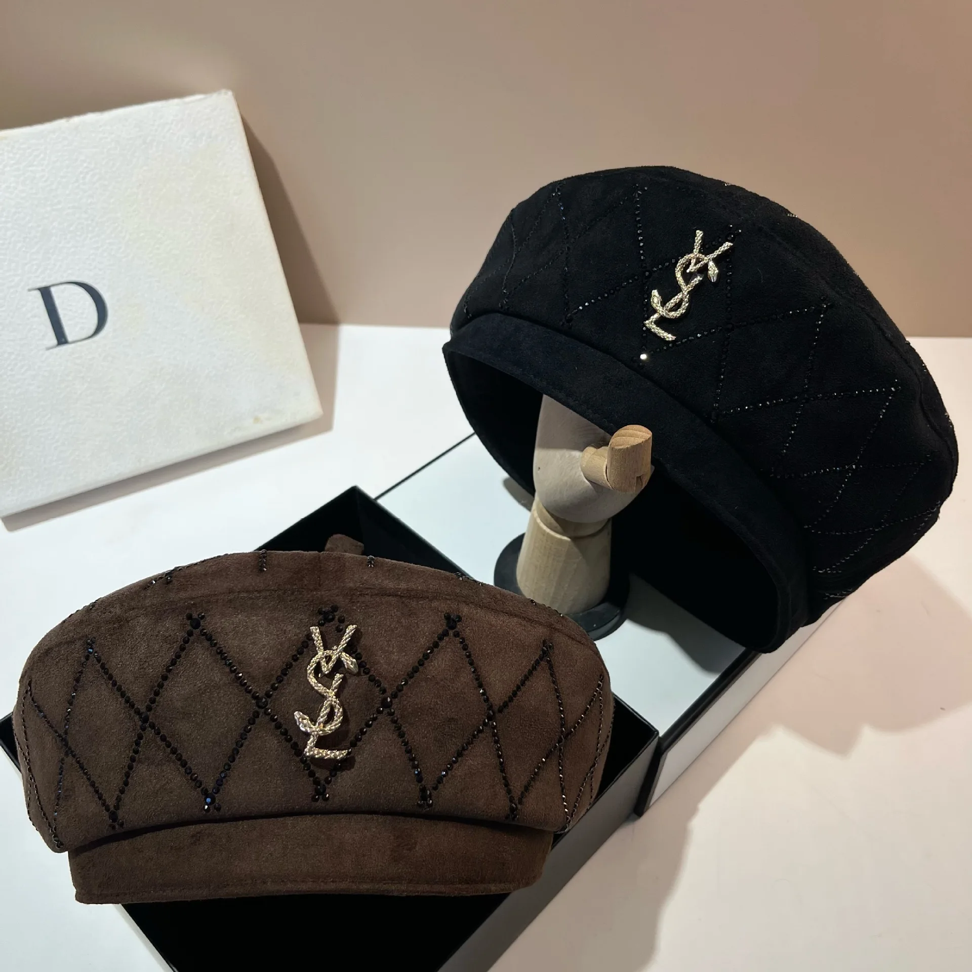Béret en daim pour femmes, chapeau Chic à la mode, strass Tweed, chapeau d'artiste à carreaux pour automne et hiver, Style de luxe de styliste