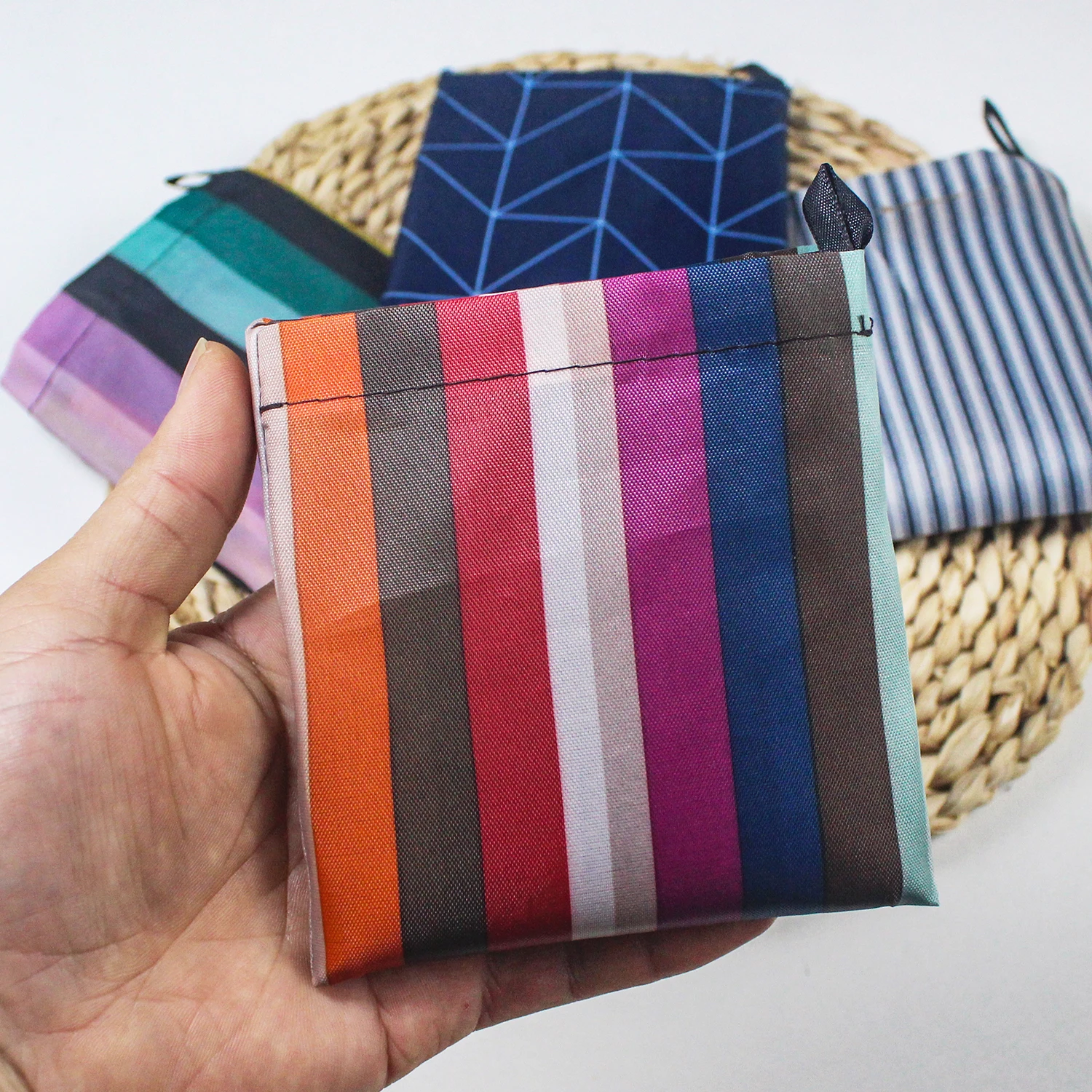 Medium Stripe Portable Foldable Oxford Cloth Shopping Bag Eco-friendly Vegetable Buying Bag Durable Handheld Storage Bag for ...