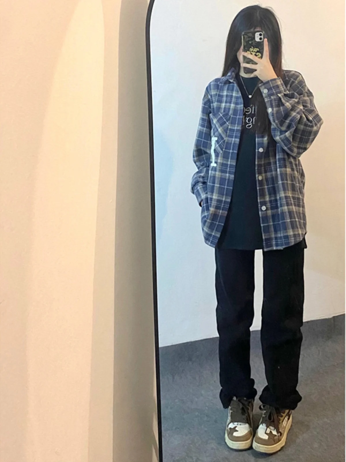 

Blue R-Brand Plaid Long Sve irt Men's Faion College Sle Teenager Trendy Cheered irt Jaet Loose Fit Polyester