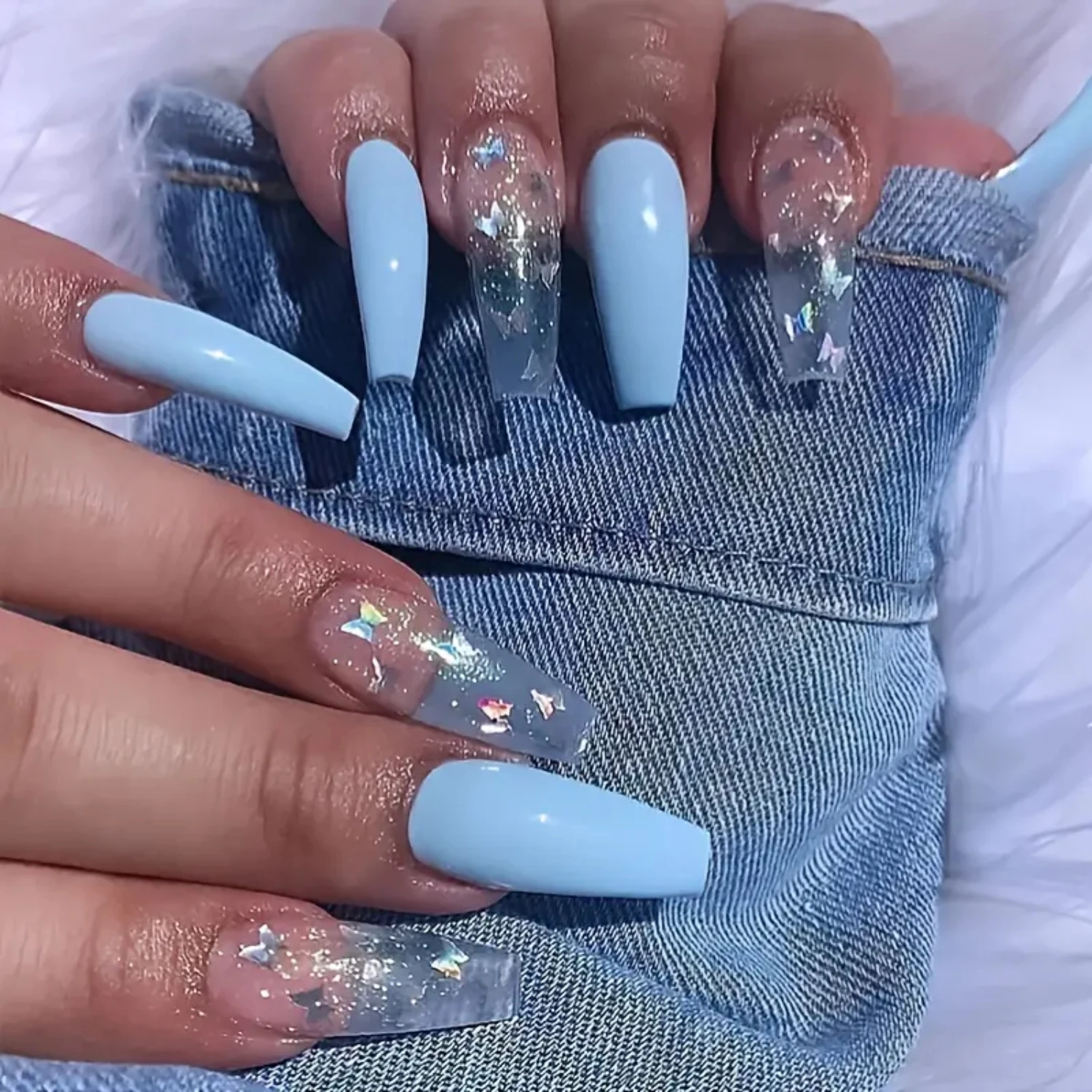 

Glossy Sky Blue Ballerina False Nails Set - Beautiful and Shiny 24pcs Coffin Fake Nails with 1 Jelly Glue and 1 Rubbing Strip fo